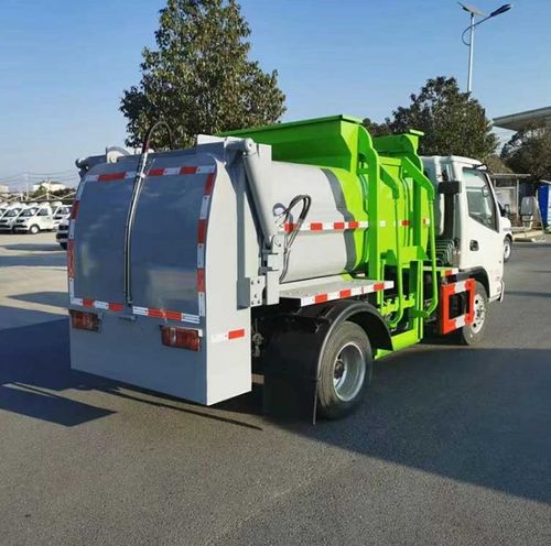 國(guó)六餐廚垃圾車(chē) 引領(lǐng)泔水收集的綠色革命